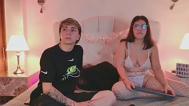 Snapshot of ethan_and_ava chatting on September 2025 02:59:02 AM ethan and ava online show from September 2025 02:59:02 AM