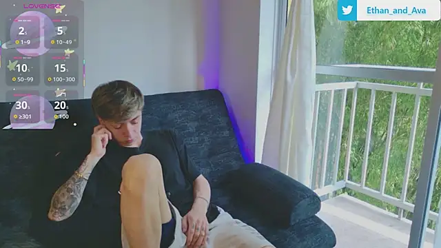 Snapshot of ethan_and_ava chatting on November 2025 12:38:02 PM ethan and ava online show from November 2025 12:38:02 PM