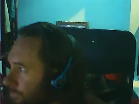 Snapshot of gamedesigndad19 chatting on February 2025 04:37:02 AM gamedesigndad19 online show from February 2025 04:37:02 AM
