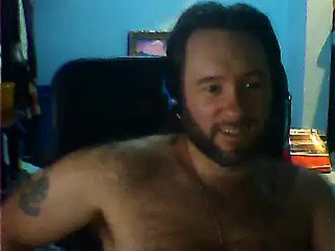 Snapshot of gamedesigndad19 chatting on March 2025 04:27:01 AM gamedesigndad19 online show from March 2025 04:27:01 AM