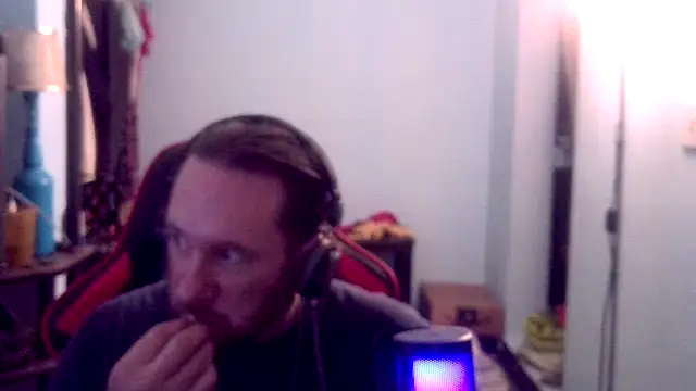 Snapshot of gamedesigndad19 chatting on September 2025 02:45:01 AM gamedesigndad19 online show from September 2025 02:45:01 AM