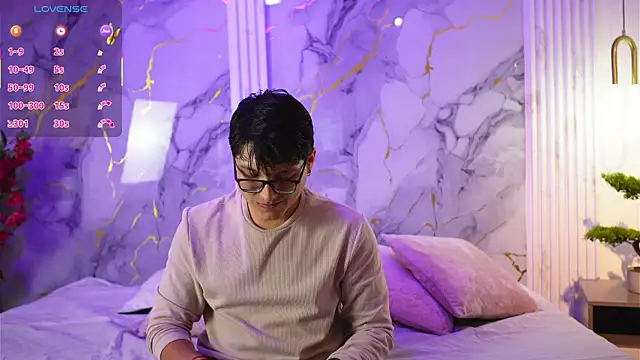 vanilla hot online show from October 2025 01:20:01 PM