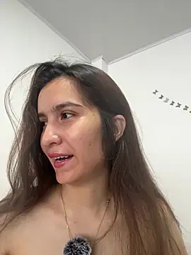 Snapshot of Bella_still chatting on May 2026 01:51:02 PM Bella still online show from May 2026 01:51:02 PM