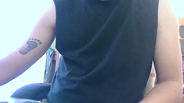 HunterOnBoobs online show from October 2025 06:11:02 AM