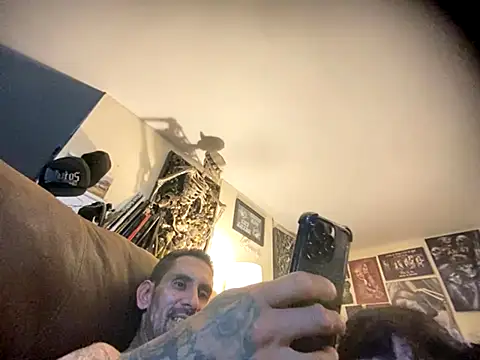 Snapshot of hornycouple818 chatting on October 2025 05:26:02 AM hornycouple818 online show from October 2025 05:26:02 AM