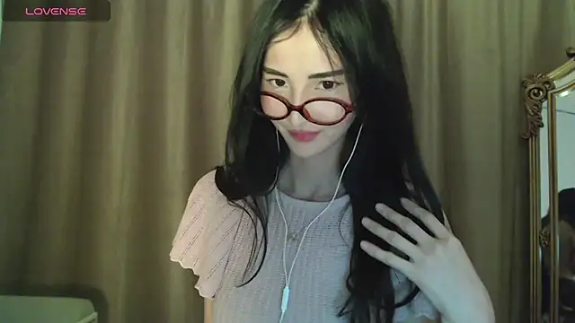 Snapshot of newfrommacau chatting on October 2025 02:36:01 PM newfrommacau online show from October 2025 02:36:01 PM