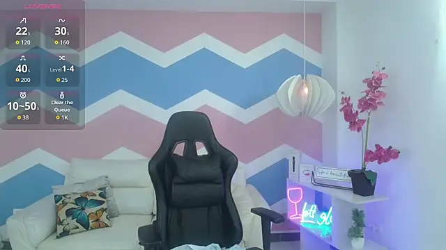 Snapshot of miss_honey01 chatting on September 2025 11:41:02 PM miss honey01 online show from September 2025 11:41:02 PM