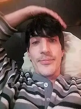 moutt99 online show from January 2025 10:51:02 AM