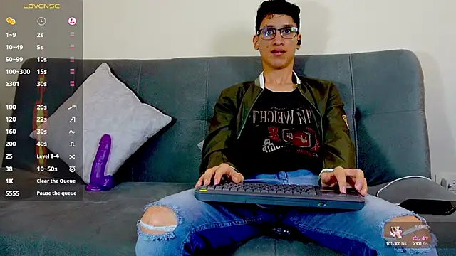 Cum hunters online show from March 2025 03:41:02 AM