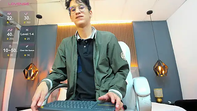 Cum hunters online show from September 2025 03:30:02 AM