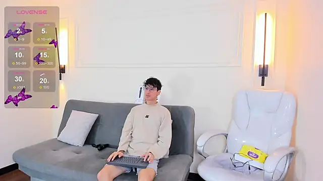 Cum hunters online show from November 2025 03:18:02 AM