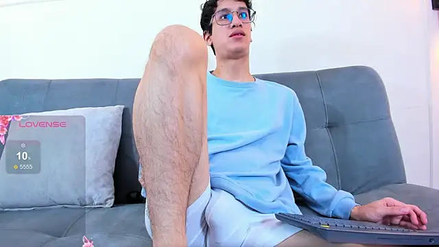 Cum hunters online show from May 2026 03:23:02 AM