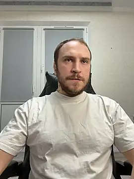 Snapshot of _XxX-XxX_ chatting on March 2025 09:21:02 PM XxX-XxX online show from March 2025 09:21:02 PM