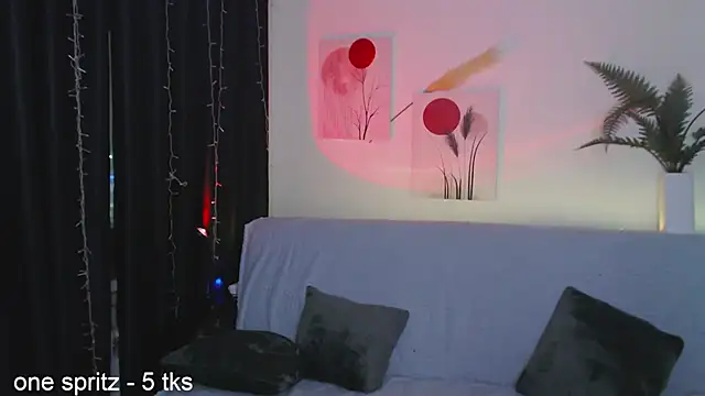 Snapshot of miuri_miy chatting on February 2025 07:14:02 PM miuri miy online show from February 2025 07:14:02 PM