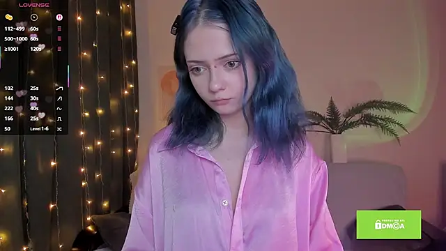 Snapshot of miuri_miy chatting on March 2025 04:28:02 PM miuri miy online show from March 2025 04:28:02 PM