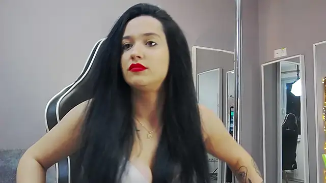 Snapshot of Eva_Lovvia_ chatting on January 2025 09:11:02 PM Eva Lovvia  online show from January 2025 09:11:02 PM