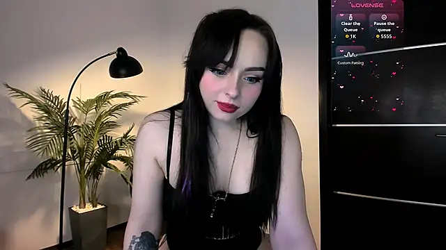 Snapshot of Noirael chatting on April 2026 02:49:01 PM Noirael online show from April 2026 02:49:01 PM