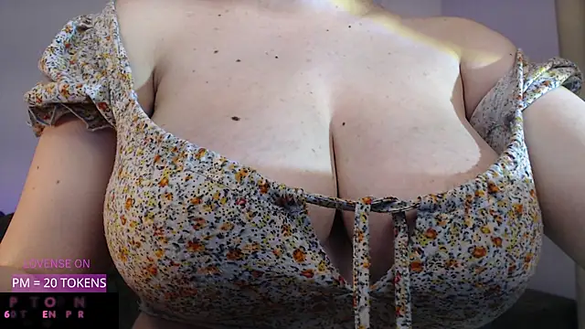 crystalll room online show from January 2026 07:34:01 AM