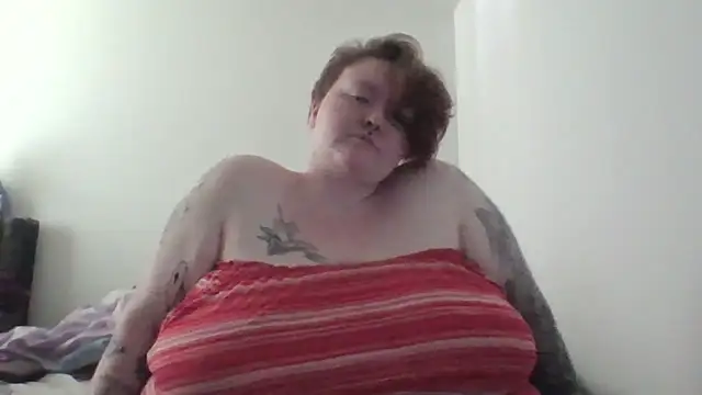 Snapshot of CorgiGodez98 chatting on October 2025 05:55:01 PM CorgiGodez98 online show from October 2025 05:55:01 PM