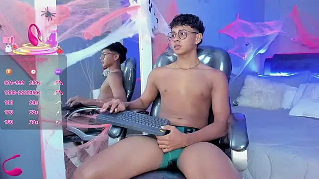 Snapshot of Dawn16_ chatting on October 2025 09:30:01 PM Dawn16 online show from October 2025 09:30:01 PM