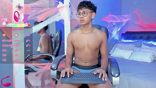 Snapshot of Dawn16_ chatting on October 2025 09:04:02 PM Dawn16 online show from October 2025 09:04:02 PM