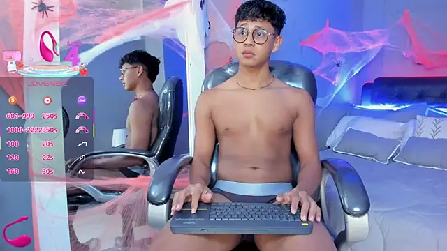 Snapshot of Dawn16_ chatting on October 2025 09:05:02 PM Dawn16 online show from October 2025 09:05:02 PM