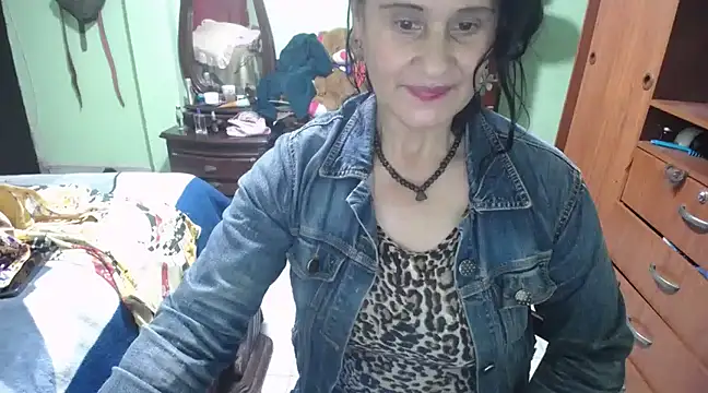 Snapshot of jazmin_mature_ chatting on March 2025 02:57:01 PM jazmin mature online show from March 2025 02:57:01 PM