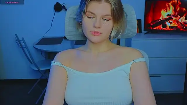 Snapshot of _JessieVibes chatting on February 2025 04:33:01 PM JessieVibes online show from February 2025 04:33:01 PM