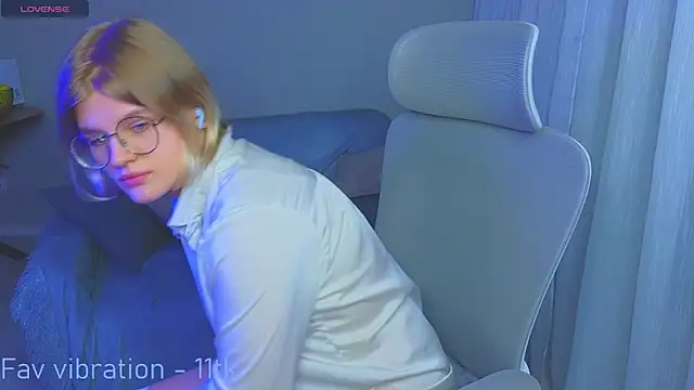 Snapshot of _JessieVibes chatting on March 2025 07:25:01 PM JessieVibes online show from March 2025 07:25:01 PM