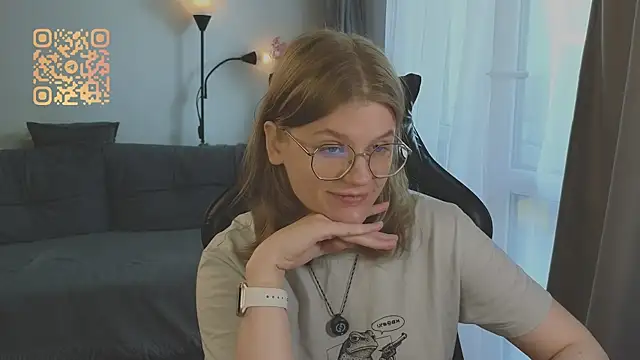 Snapshot of _JessieVibes chatting on July 2026 01:37:02 PM JessieVibes online show from July 2026 01:37:02 PM