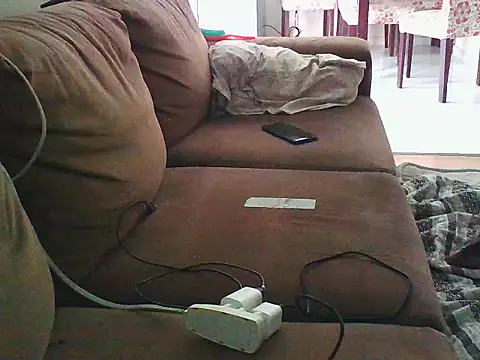 Snapshot of uberdot chatting on October 2025 11:33:02 AM uberdot online show from October 2025 11:33:02 AM