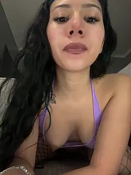 emilyslut2005 online show from January 2025 02:39:01 AM