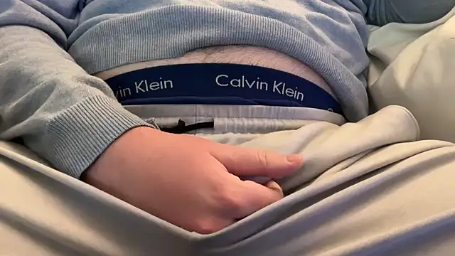 bmore235 online show from December 2025 09:43:02 PM