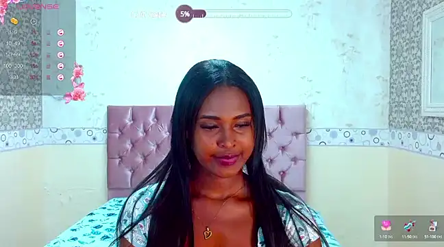 Snapshot of YessicaCruz chatting on January 2025 02:39:02 AM YessicaCruz online show from January 2025 02:39:02 AM