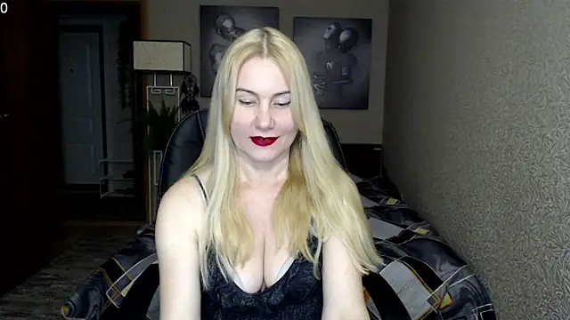 Snapshot of _Mire11a69 chatting on February 2025 08:14:02 PM Mire11a69 online show from February 2025 08:14:02 PM