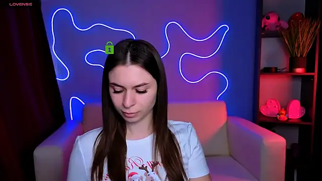 Snapshot of flora_ri chatting on November 2025 10:58:01 AM flora ri online show from November 2025 10:58:01 AM