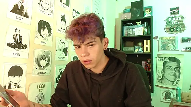 Snapshot of Mickey_Magic chatting on February 2025 07:04:02 AM Mickey Magic online show from February 2025 07:04:02 AM