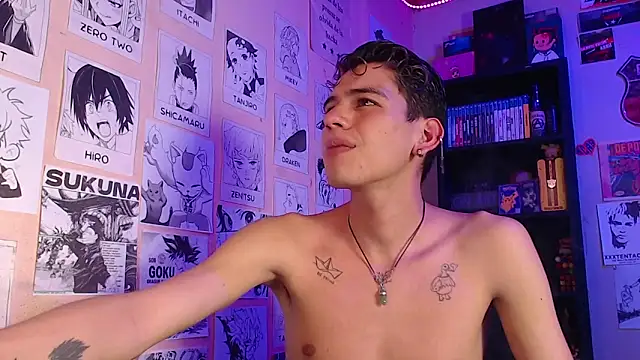 Snapshot of Mickey_Magic chatting on March 2025 05:20:02 AM Mickey Magic online show from March 2025 05:20:02 AM