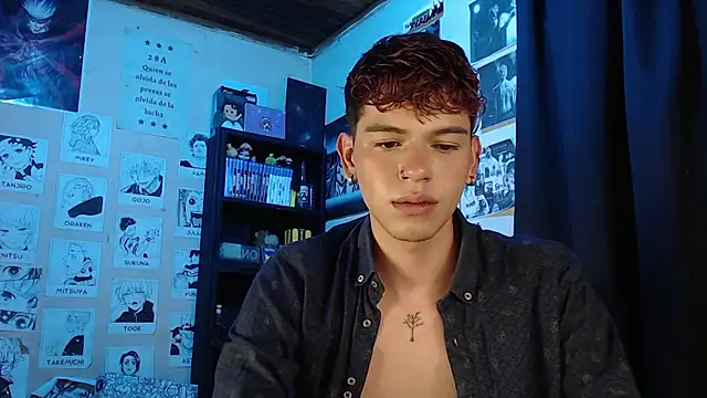 Snapshot of Mickey_Magic chatting on March 2025 07:47:01 AM Mickey Magic online show from March 2025 07:47:01 AM