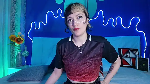 JeanneSabatier online show from May 2026 07:41:01 PM