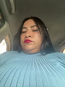 Miia Jazmin online show from April 2026 01:02:02 PM