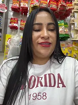 Miia Jazmin online show from June 2026 08:13:02 PM