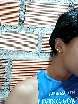 Zoe Sweett18 online show from October 2025 12:24:02 PM