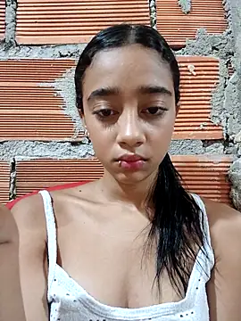 Zoe Sweett18 online show from October 2025 12:50:01 PM