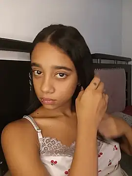 Zoe Sweett18 online show from June 2026 06:17:02 PM