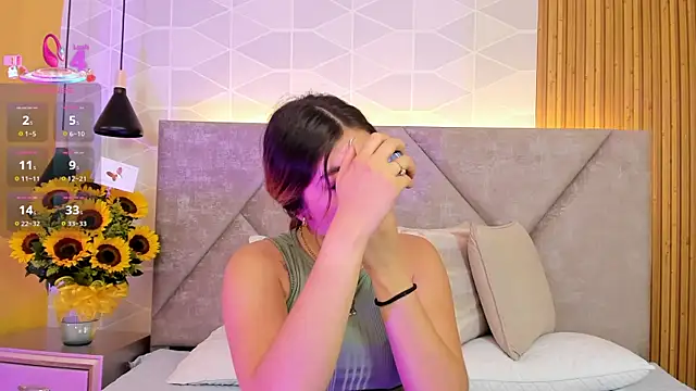 Snapshot of _Zoe_Sweet_ chatting on March 2025 11:30:02 AM Zoe Sweet online show from March 2025 11:30:02 AM