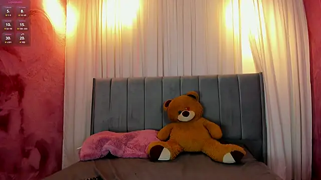 Snapshot of camilapersy chatting on February 2025 12:57:02 PM camilapersy online show from February 2025 12:57:02 PM