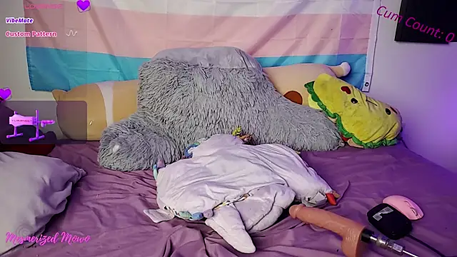 Snapshot of Mesmerized_Mowo chatting on February 2026 01:38:01 AM Mesmerized Mowo online show from February 2026 01:38:01 AM