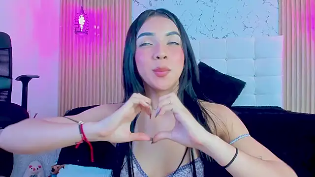 Snapshot of GABRIELAM_MS chatting on February 2025 02:01:02 AM GABRIELAM MS online show from February 2025 02:01:02 AM