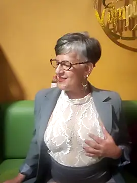 Snapshot of ilonna2025 chatting on March 2026 10:47:02 PM ilonna2025 online show from March 2026 10:47:02 PM